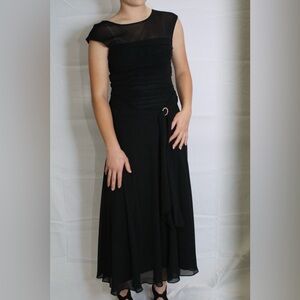 Elegant Black Evening Dress